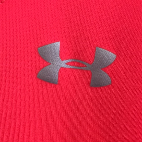 Under Armour workout tee - Picture 2 of 4